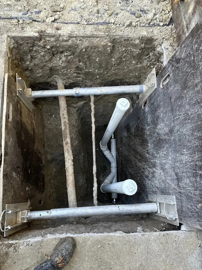 Experienced plumber completing Gas Line Repair work in Springfield